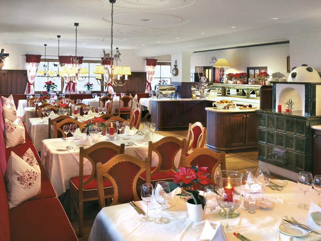 Hotel Zinnkrugl Алпендорф Екстериор снимка